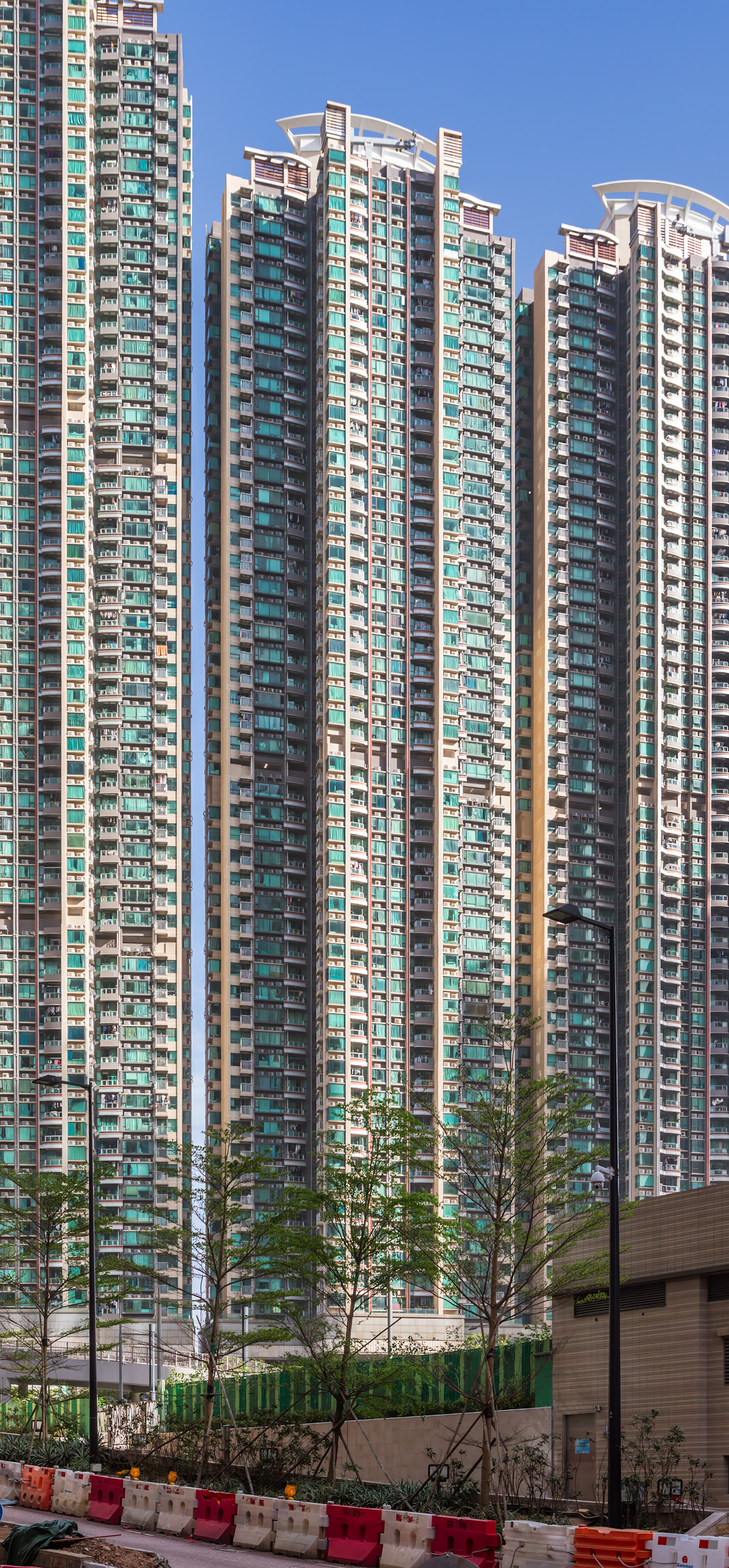 LOHAS Park Hemera Amber Tower, Hong Kong - View from the south. © Mathias Beinling